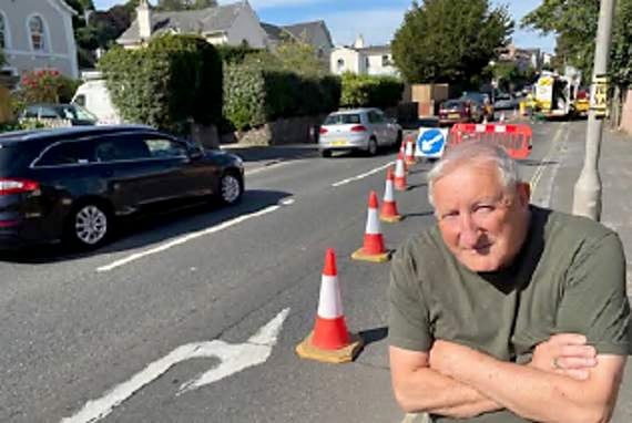 Mayor’s fury over lane closures