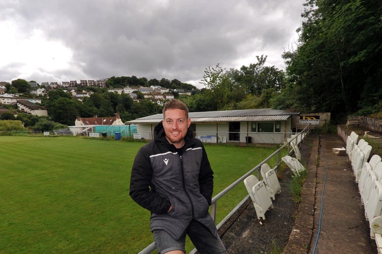 MDA030721A_SP002 Photo: Steve Pope
Teignmouth football club manager Liam Jones