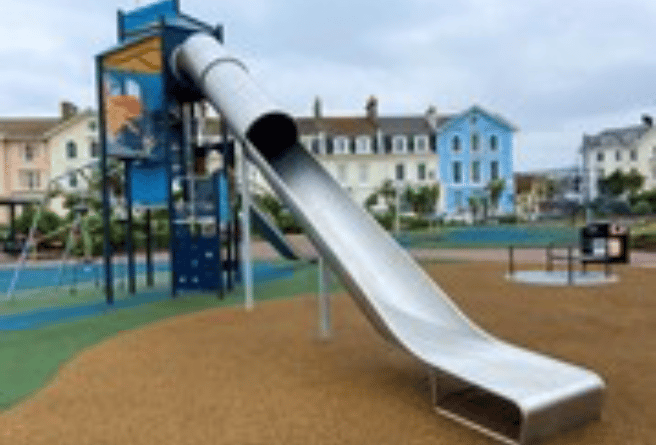 Teignmouth play park