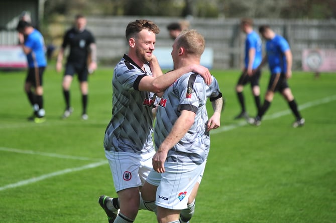 MDA100423B_SP013  Photo: Steve Pope 

Football. South West Peninsula League Premier East. Bovey Tracey AFC versus Newton Abbot Spurs