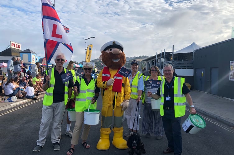 Teignmouth RNLI fundraising