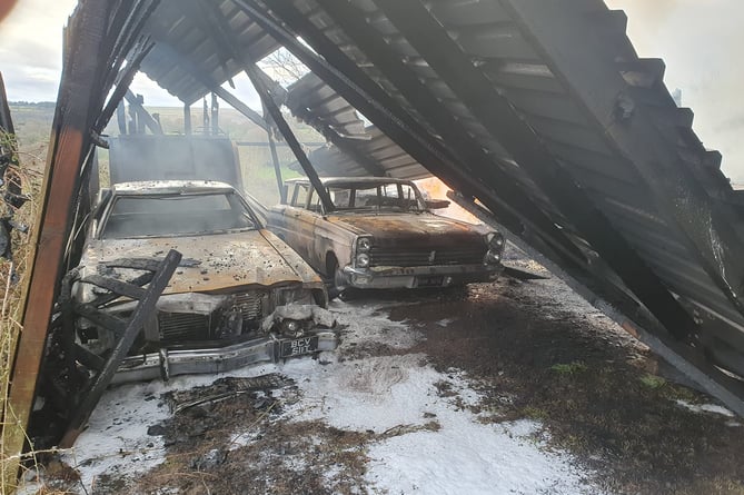 Barn fire in Throwleigh area sees Chagford, Moretonhampstead and Okehampton firefighters team up