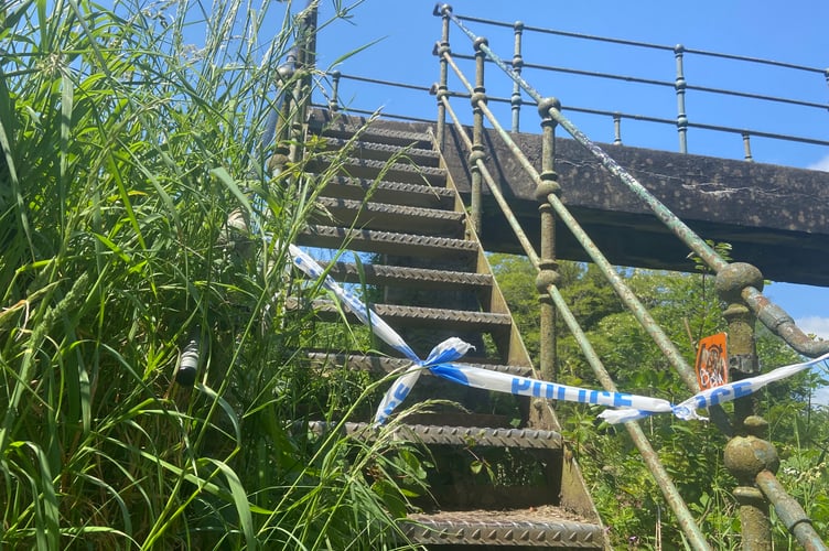 Police have sealed off a foobridge near Town Quay and Tuckers Maltings in Newton Abbot today, Wednesday.
Picture: Ethan Heppell (31-5-23)