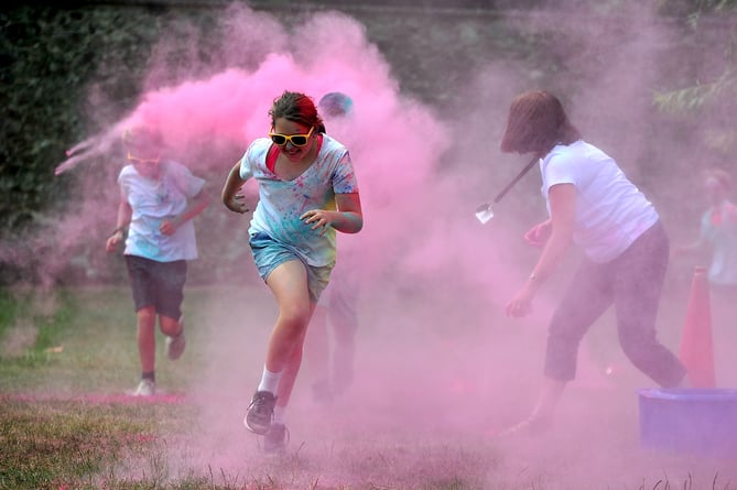 Photo: Steve Pope. MDA260623A_SP017
Lottie's charity colour run at Stover School