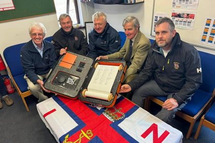 Teignmouth Lifeboat signs 200th anniversary lifesaving pledge