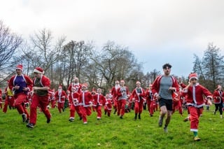 Charities benefit from Santa Run 