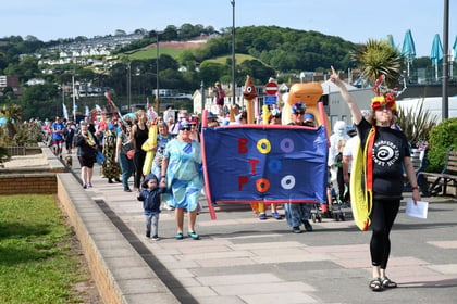 Hundreds protest against sewage in Teignmouth