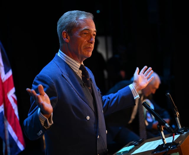 Pay-to-view rally for Farage at Trago