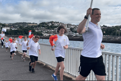Olympic Torch run returns to Shaldon Bridge