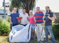 Guerilla gardeners clear overgrown Teignmouth verge