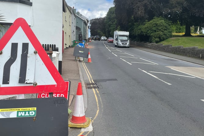 Roadworks signs at side of road