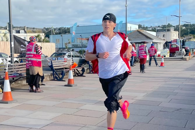 Teignmouth Promenade's 6th anniversary parkrun fastest pirate