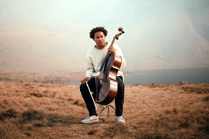 sheku-kanneh-mason-landscape--credit-ollie-ali--1200px-10136