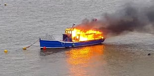 Ferry alight in Starcross