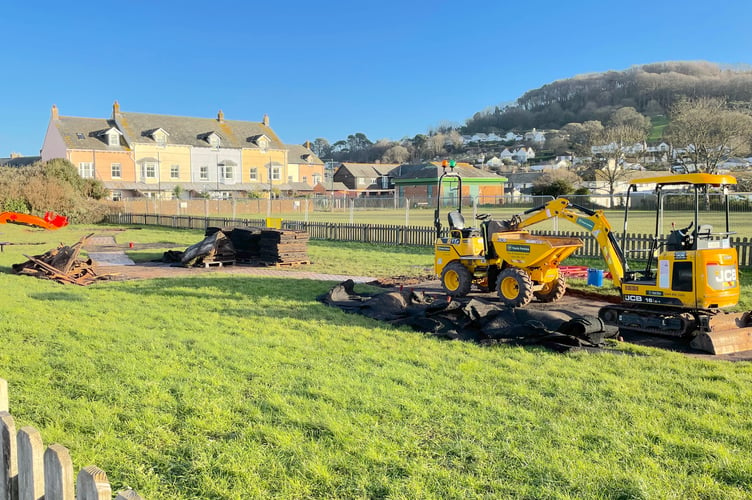 Shaldon playpark construction